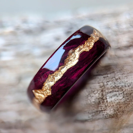 Grown Rings Purpleheart Spiral Grain wooden ring with central 22K Rose Gold Vein