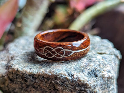 Ironwood and White Gold Celtic Knot – Grown Rings
